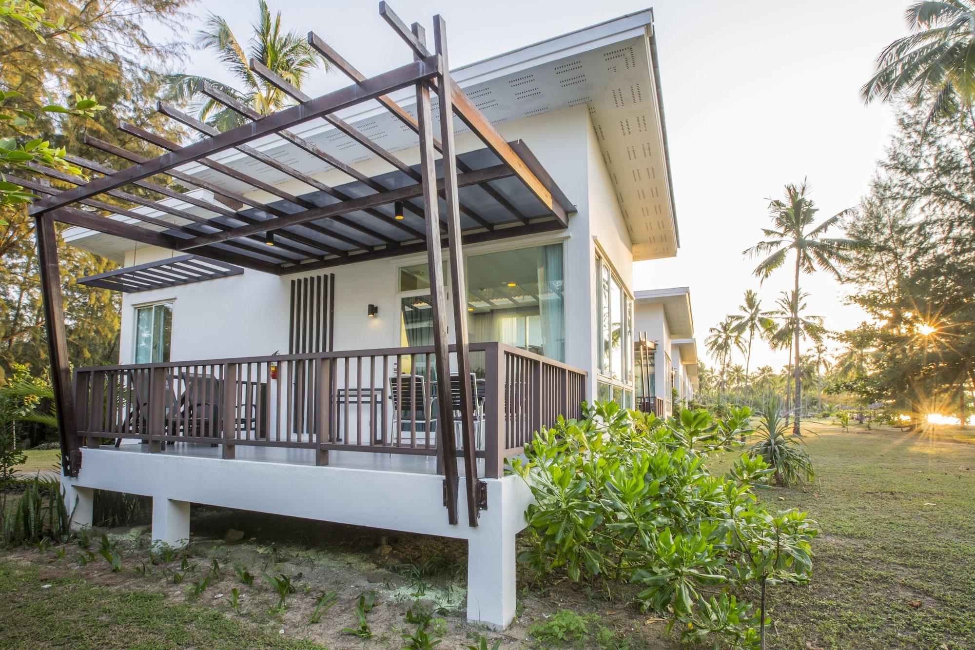 Kantary Beach Hotel Villas & Suites Кхаулак Экстерьер фото