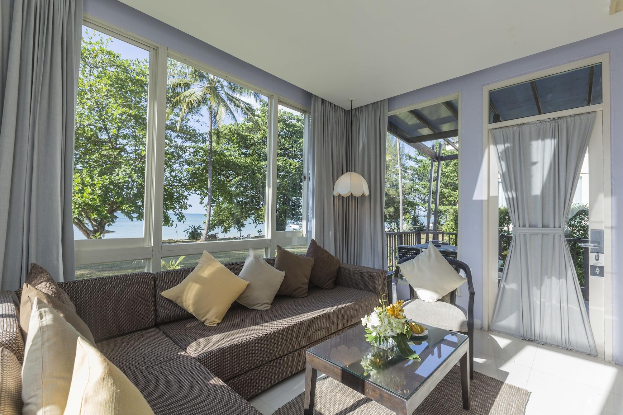 Kantary Beach Hotel Villas & Suites Кхаулак Экстерьер фото