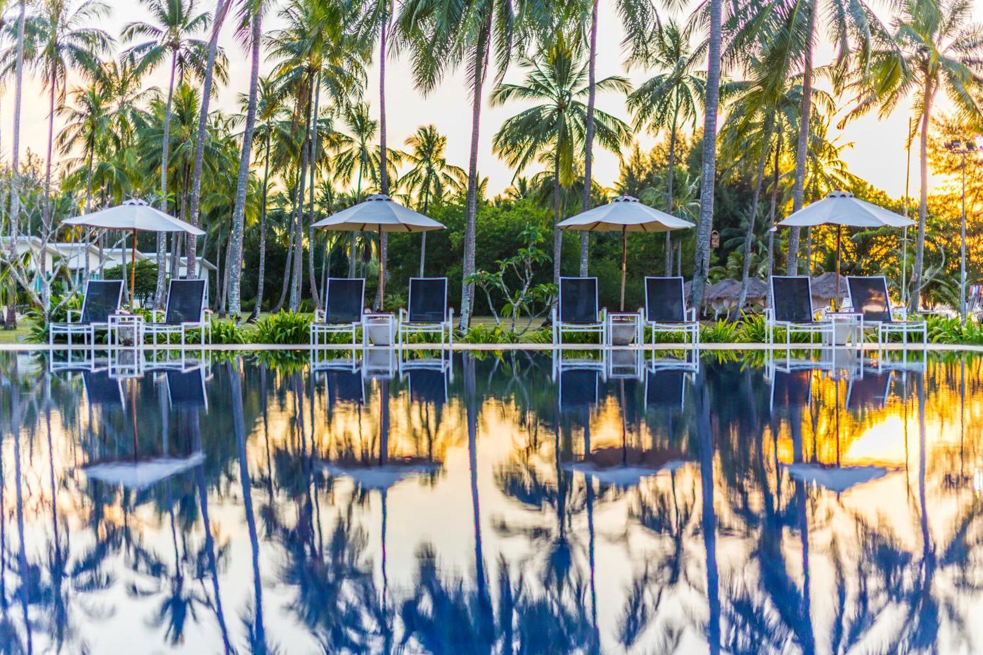 Kantary Beach Hotel Villas & Suites Кхаулак Экстерьер фото