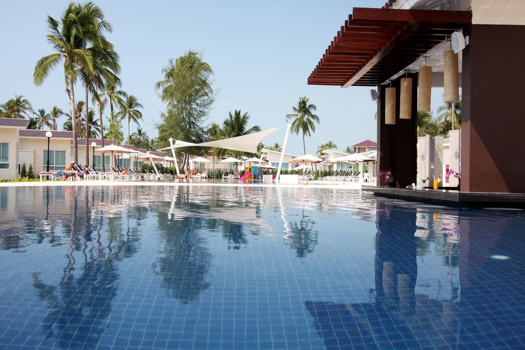 Kantary Beach Hotel Villas & Suites Кхаулак Экстерьер фото